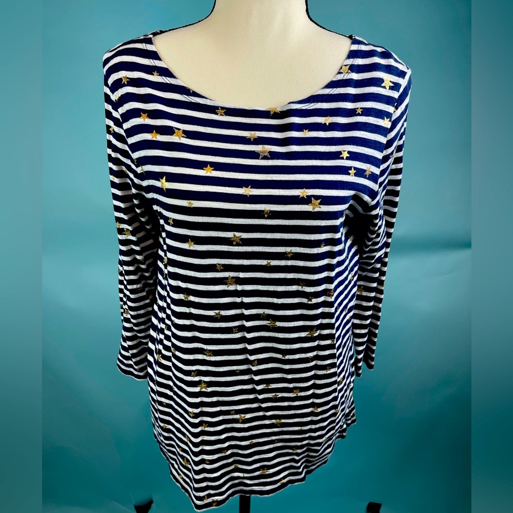 Long-sleeved blue striped shirt with gold stars